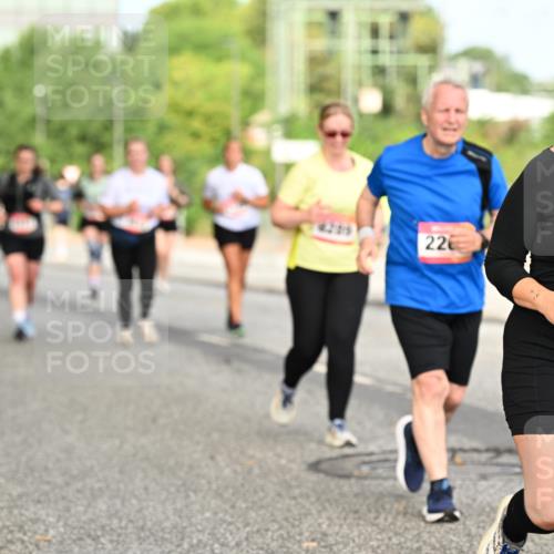 06.09.2026 - CURREX Alsterlauf Dr. Thomas Lammeyer http://msf.ph/oto/10143244 06.09.2026 10:13:36 Laufen 226, 4107 meine-sportfotos.de