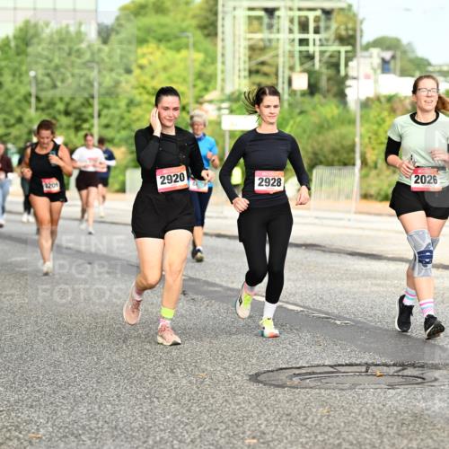 06.09.2026 - CURREX Alsterlauf Dr. Thomas Lammeyer http://msf.ph/oto/10143312 06.09.2026 10:13:44 Laufen 2209, 2920, 2928, 2026 meine-sportfotos.de