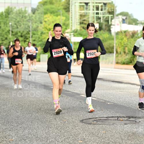 06.09.2026 - CURREX Alsterlauf Dr. Thomas Lammeyer http://msf.ph/oto/10143315 06.09.2026 10:13:44 Laufen 2208, 2209, 2920, 2922, 2026 meine-sportfotos.de
