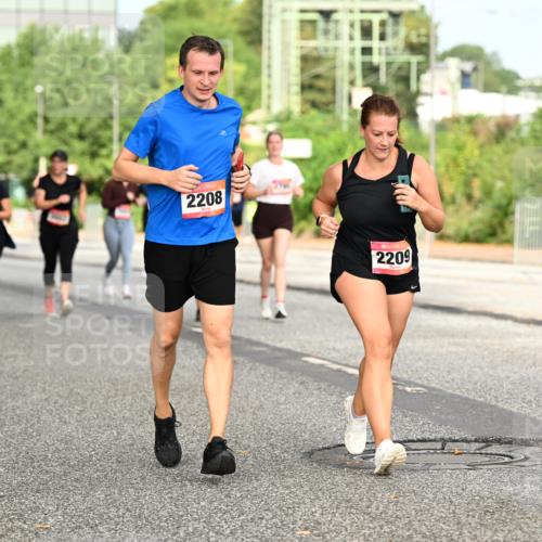 06.09.2026 - CURREX Alsterlauf Dr. Thomas Lammeyer http://msf.ph/oto/10143359 06.09.2026 10:13:48 Laufen 2208, 2209, 44 meine-sportfotos.de