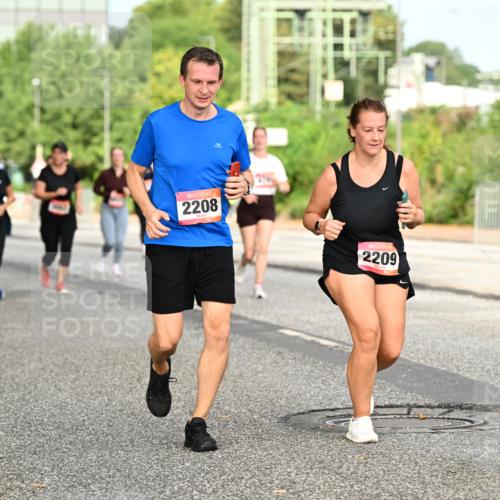 06.09.2026 - CURREX Alsterlauf Dr. Thomas Lammeyer http://msf.ph/oto/10143360 06.09.2026 10:13:49 Laufen 2208, 2209, 79 meine-sportfotos.de