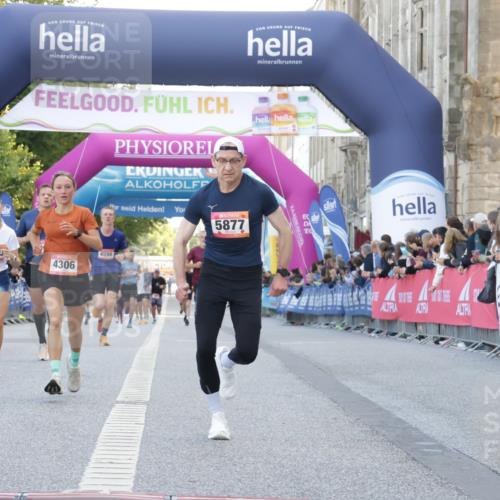 06.09.2026 - CURREX Alsterlauf Yannick Fuchs http://msf.ph/oto/10143388 06.09.2026 09:47:10 Ziel 2210, 2569, 2605, 4306, 5297, 5403, 5417, 5877, 6150, 8104, 8125 meine-sportfotos.de