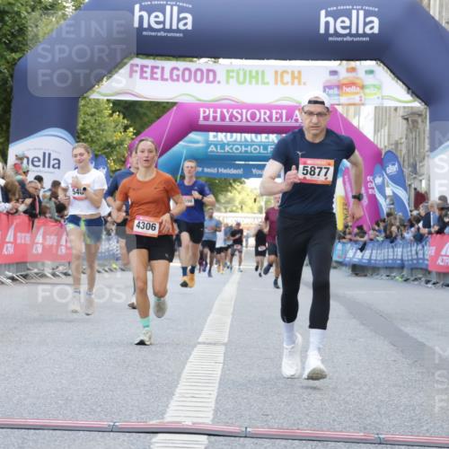 06.09.2026 - CURREX Alsterlauf Yannick Fuchs http://msf.ph/oto/10143411 06.09.2026 09:47:10 Ziel 2210, 2569, 2605, 4306, 5297, 5403, 5417, 5877, 6150, 8104, 8125 meine-sportfotos.de