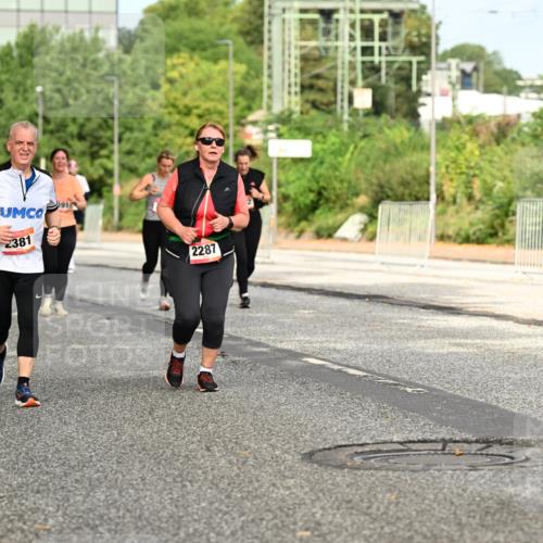 06.09.2026 - CURREX Alsterlauf Dr. Thomas Lammeyer http://msf.ph/oto/10143416 06.09.2026 10:14:01 Laufen 391, 2381, 2287 meine-sportfotos.de