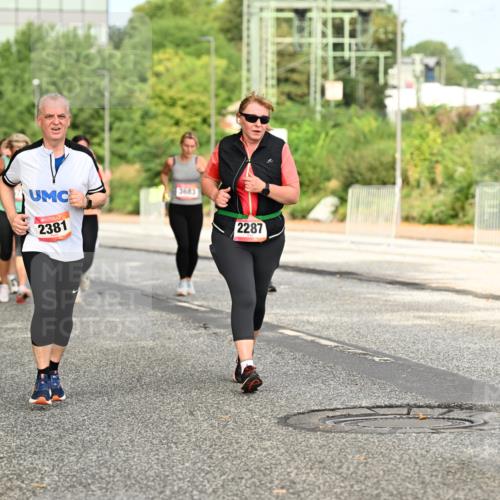 06.09.2026 - CURREX Alsterlauf Dr. Thomas Lammeyer http://msf.ph/oto/10143425 06.09.2026 10:14:02 Laufen 2381, 3683, 2287 meine-sportfotos.de