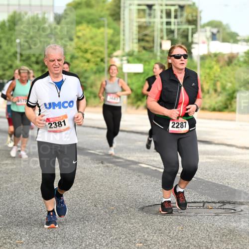 06.09.2026 - CURREX Alsterlauf Dr. Thomas Lammeyer http://msf.ph/oto/10143432 06.09.2026 10:14:03 Laufen 2381, 3683, 2287 meine-sportfotos.de