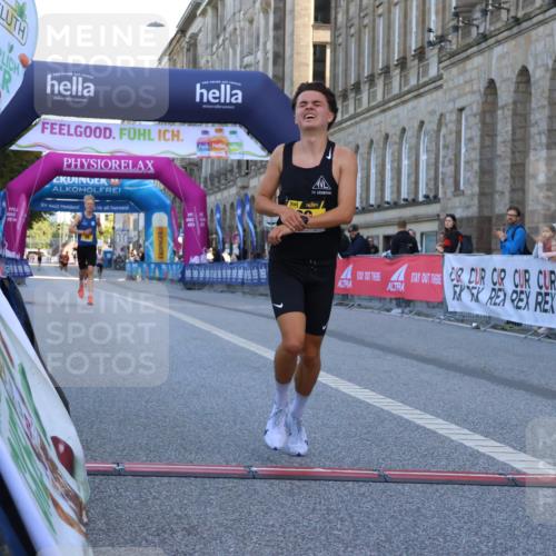 06.09.2026 - CURREX Alsterlauf Strokosch-Dieckow http://msf.ph/oto/10143439 06.09.2026 11:17:36 Ziel 69 meine-sportfotos.de