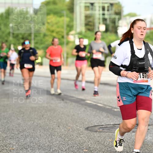 06.09.2026 - CURREX Alsterlauf Dr. Thomas Lammeyer http://msf.ph/oto/10143491 06.09.2026 10:14:10 Laufen 157 meine-sportfotos.de