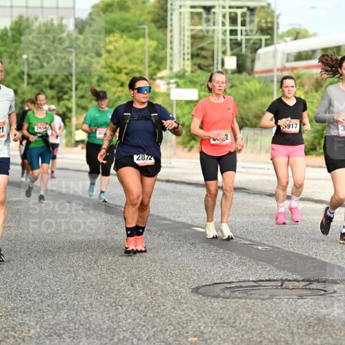 06.09.2026 - CURREX Alsterlauf Dr. Thomas Lammeyer http://msf.ph/oto/10143511 06.09.2026 10:14:12 Laufen 6321, 2656, 80, 2872, 917, 3421, 5394 meine-sportfotos.de