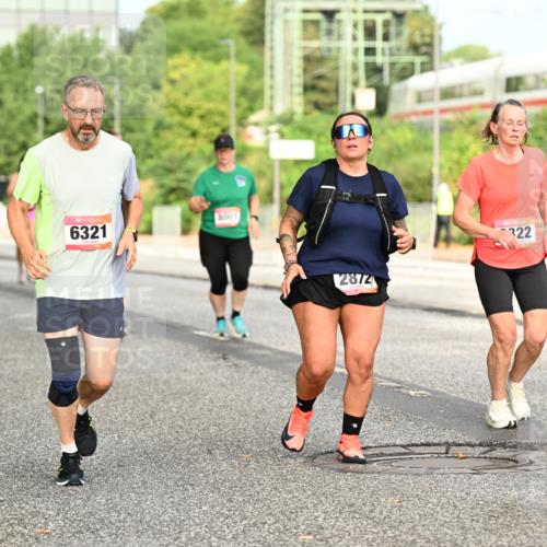 06.09.2026 - CURREX Alsterlauf Dr. Thomas Lammeyer http://msf.ph/oto/10143524 06.09.2026 10:14:13 Laufen 6321, 8001, 2872, 322, 8917 meine-sportfotos.de