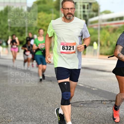 06.09.2026 - CURREX Alsterlauf Dr. Thomas Lammeyer http://msf.ph/oto/10143536 06.09.2026 10:14:14 Laufen 6321, 2872 meine-sportfotos.de