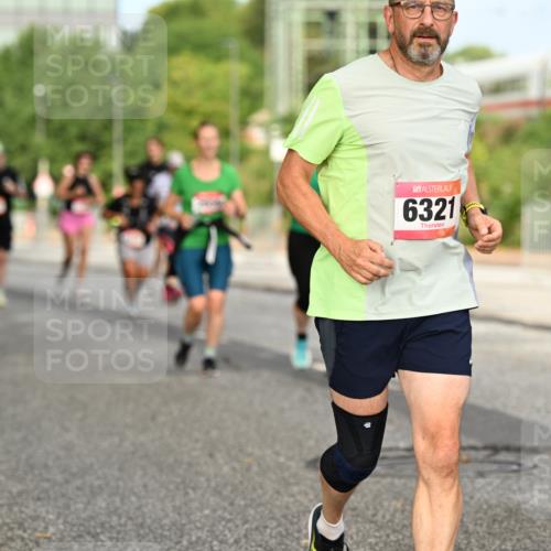 06.09.2026 - CURREX Alsterlauf Dr. Thomas Lammeyer http://msf.ph/oto/10143540 06.09.2026 10:14:15 Laufen 6321 meine-sportfotos.de