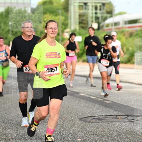 06.09.2026 - CURREX Alsterlauf Dr. Thomas Lammeyer http://msf.ph/oto/10143571 06.09.2026 10:14:19 Laufen 4134, 28, 4857 meine-sportfotos.de