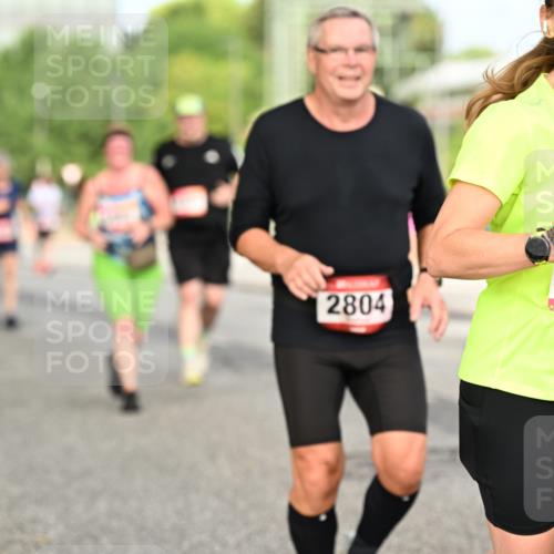 06.09.2026 - CURREX Alsterlauf Dr. Thomas Lammeyer http://msf.ph/oto/10143584 06.09.2026 10:14:20 Laufen 2804, 4857 meine-sportfotos.de