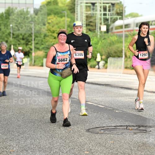 06.09.2026 - CURREX Alsterlauf Dr. Thomas Lammeyer http://msf.ph/oto/10143595 06.09.2026 10:14:21 Laufen 4560, 5662, 6305, 1297 meine-sportfotos.de