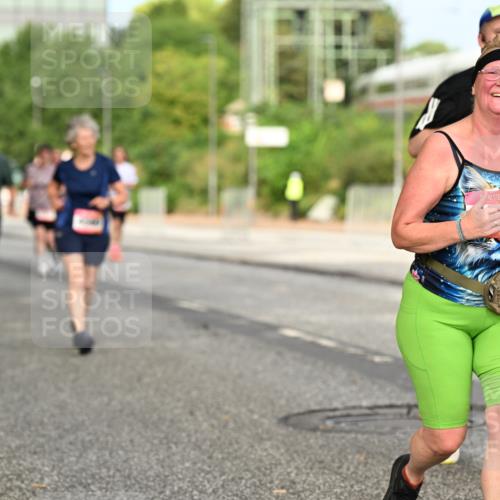 06.09.2026 - CURREX Alsterlauf Dr. Thomas Lammeyer http://msf.ph/oto/10143615 06.09.2026 10:14:23 Laufen 2 meine-sportfotos.de