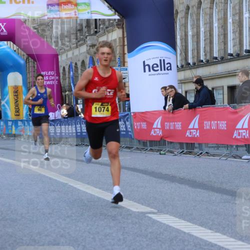 06.09.2026 - CURREX Alsterlauf Strokosch-Dieckow http://msf.ph/oto/10143617 06.09.2026 11:17:56 Ziel 51, 55, 67, 72, 90, 1074 meine-sportfotos.de