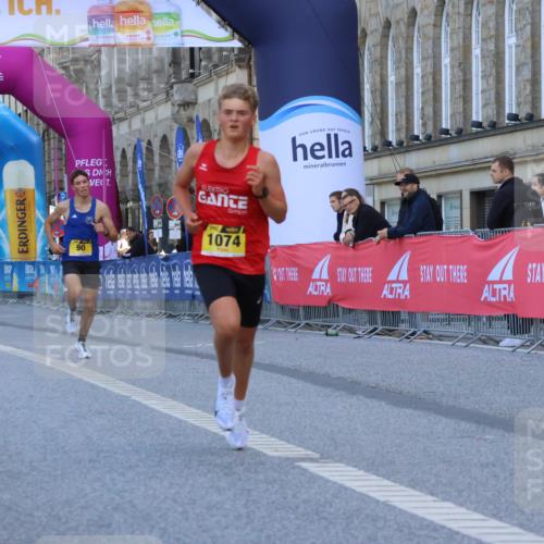 06.09.2026 - CURREX Alsterlauf Strokosch-Dieckow http://msf.ph/oto/10143631 06.09.2026 11:17:56 Ziel 51, 55, 67, 72, 90, 1074 meine-sportfotos.de