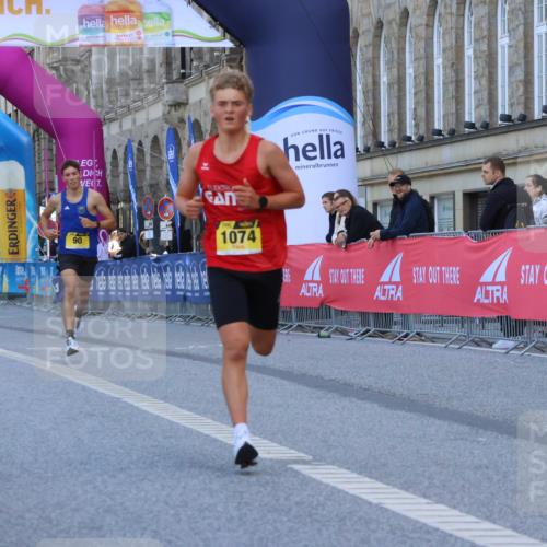 06.09.2026 - CURREX Alsterlauf Strokosch-Dieckow http://msf.ph/oto/10143640 06.09.2026 11:17:56 Ziel 51, 55, 67, 72, 90, 1074 meine-sportfotos.de