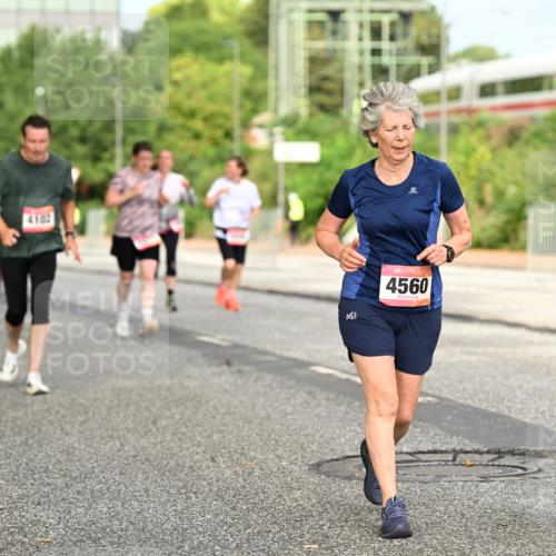 06.09.2026 - CURREX Alsterlauf Dr. Thomas Lammeyer http://msf.ph/oto/10143641 06.09.2026 10:14:26 Laufen 4102, 4560 meine-sportfotos.de