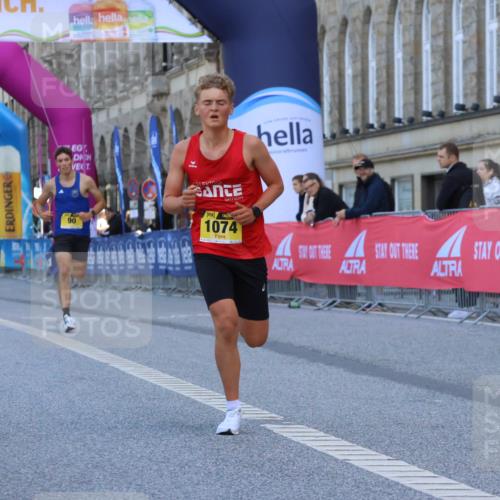 06.09.2026 - CURREX Alsterlauf Strokosch-Dieckow http://msf.ph/oto/10143645 06.09.2026 11:17:56 Ziel 51, 55, 67, 72, 90, 1074 meine-sportfotos.de