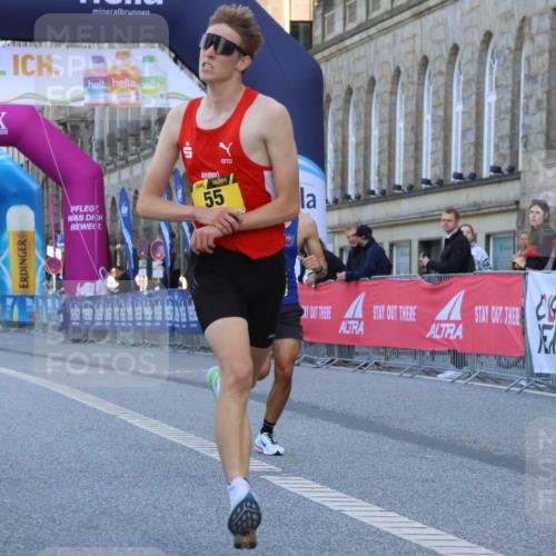 06.09.2026 - CURREX Alsterlauf Strokosch-Dieckow http://msf.ph/oto/10143664 06.09.2026 11:17:58 Ziel 51, 55, 67, 72, 90, 1074 meine-sportfotos.de
