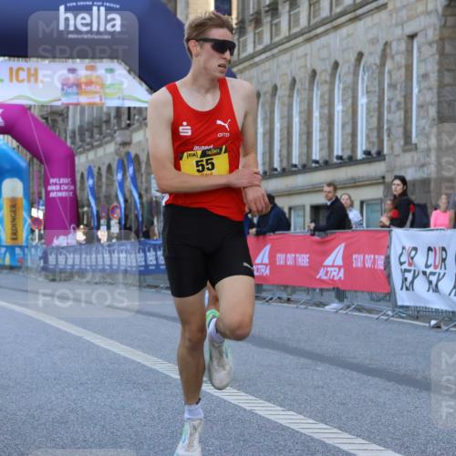 06.09.2026 - CURREX Alsterlauf Strokosch-Dieckow http://msf.ph/oto/10143678 06.09.2026 11:17:59 Ziel 55, 67, 72, 90, 1074 meine-sportfotos.de