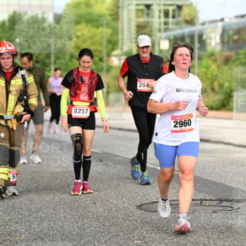 06.09.2026 - CURREX Alsterlauf Dr. Thomas Lammeyer http://msf.ph/oto/10143694 06.09.2026 10:14:35 Laufen 753, 57, 8257, 204, 2960 meine-sportfotos.de