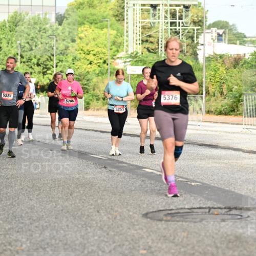 06.09.2026 - CURREX Alsterlauf Dr. Thomas Lammeyer http://msf.ph/oto/10143774 06.09.2026 10:14:49 Laufen 3621, 5281, 5795, 4665, 3253, 5376 meine-sportfotos.de