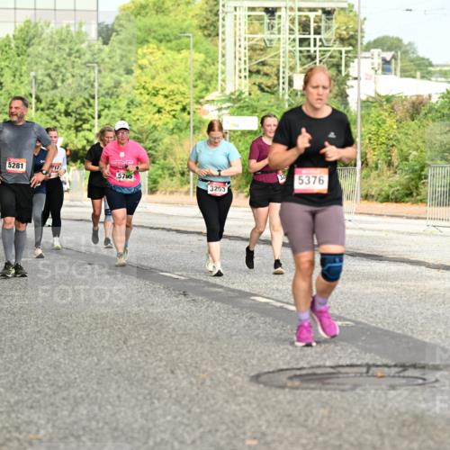 06.09.2026 - CURREX Alsterlauf Dr. Thomas Lammeyer http://msf.ph/oto/10143776 06.09.2026 10:14:49 Laufen 196, 3621, 5281, 5376, 5795, 3253 meine-sportfotos.de