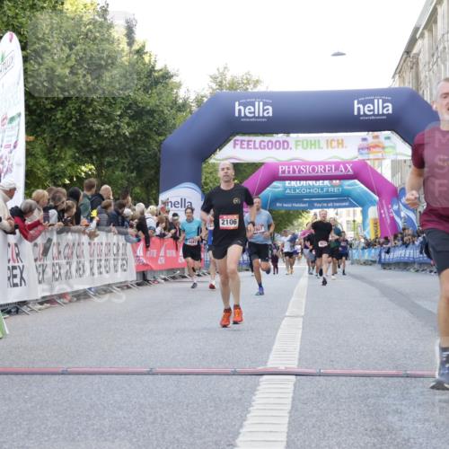 06.09.2026 - CURREX Alsterlauf Yannick Fuchs http://msf.ph/oto/10143803 06.09.2026 09:47:18 Ziel 2106, 2807, 4306, 4598, 5403, 5417, 5877, 6172 meine-sportfotos.de