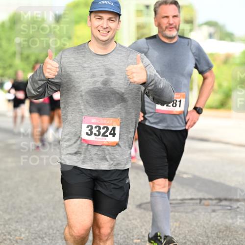06.09.2026 - CURREX Alsterlauf Dr. Thomas Lammeyer http://msf.ph/oto/10143817 06.09.2026 10:14:56 Laufen 3324, 281 meine-sportfotos.de