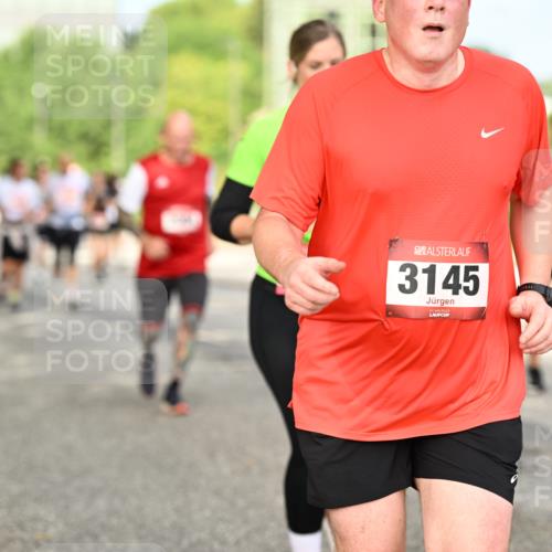 06.09.2026 - CURREX Alsterlauf Dr. Thomas Lammeyer http://msf.ph/oto/10143880 06.09.2026 10:15:03 Laufen 3145 meine-sportfotos.de