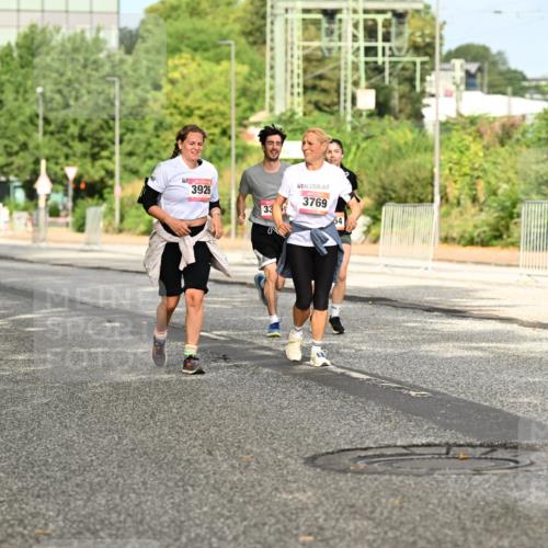 06.09.2026 - CURREX Alsterlauf Dr. Thomas Lammeyer http://msf.ph/oto/10143901 06.09.2026 10:15:08 Laufen 3926, 33, 3769, 54 meine-sportfotos.de