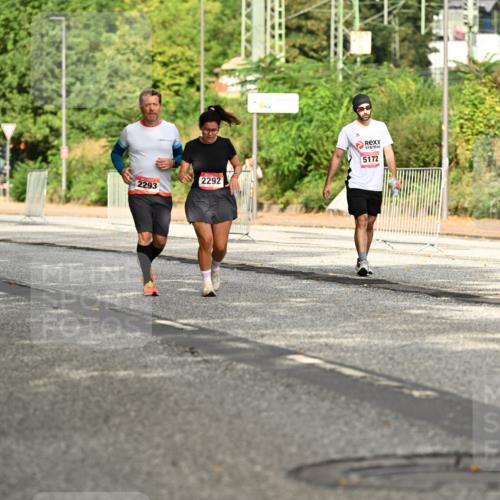 06.09.2026 - CURREX Alsterlauf Dr. Thomas Lammeyer http://msf.ph/oto/10143968 06.09.2026 10:15:17 Laufen 2293, 2995, 2292, 5172 meine-sportfotos.de