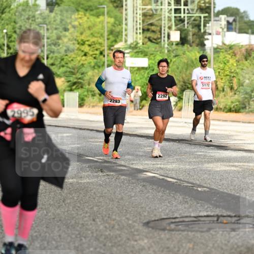 06.09.2026 - CURREX Alsterlauf Dr. Thomas Lammeyer http://msf.ph/oto/10143985 06.09.2026 10:15:19 Laufen 2292, 2293, 2995, 5172 meine-sportfotos.de
