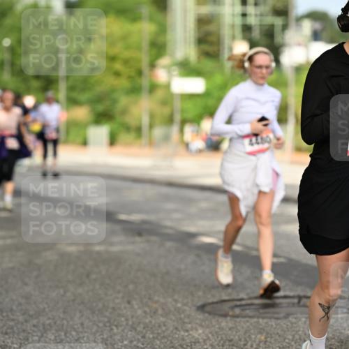 06.09.2026 - CURREX Alsterlauf Dr. Thomas Lammeyer http://msf.ph/oto/10144023 06.09.2026 10:15:24 Laufen 480, 4724 meine-sportfotos.de