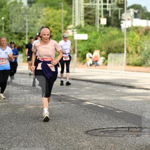 06.09.2026 - CURREX Alsterlauf Dr. Thomas Lammeyer http://msf.ph/oto/10144038 06.09.2026 10:15:29 Laufen 4767, 3417 meine-sportfotos.de
