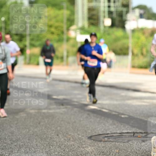 06.09.2026 - CURREX Alsterlauf Dr. Thomas Lammeyer http://msf.ph/oto/10144084 06.09.2026 10:15:34 Laufen 0, 3417 meine-sportfotos.de