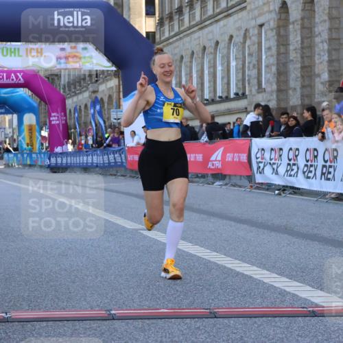 06.09.2026 - CURREX Alsterlauf Strokosch-Dieckow http://msf.ph/oto/10144085 06.09.2026 11:20:20 Ziel 70 meine-sportfotos.de