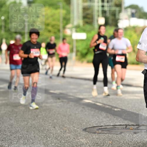 06.09.2026 - CURREX Alsterlauf Dr. Thomas Lammeyer http://msf.ph/oto/10144141 06.09.2026 10:15:40 Laufen 2942 meine-sportfotos.de