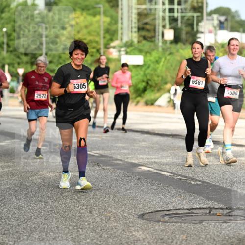 06.09.2026 - CURREX Alsterlauf Dr. Thomas Lammeyer http://msf.ph/oto/10144144 06.09.2026 10:15:40 Laufen 3308, 2572, 5305, 5581, 5580 meine-sportfotos.de