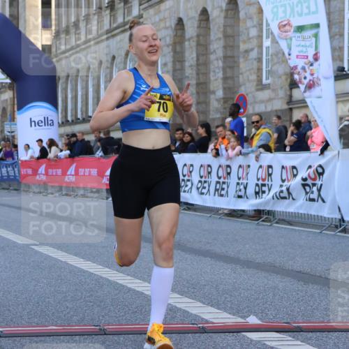 06.09.2026 - CURREX Alsterlauf Strokosch-Dieckow http://msf.ph/oto/10144153 06.09.2026 11:20:21 Ziel 70 meine-sportfotos.de