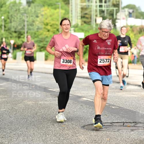 06.09.2026 - CURREX Alsterlauf Dr. Thomas Lammeyer http://msf.ph/oto/10144182 06.09.2026 10:15:44 Laufen 3308, 10, 2572, 248 meine-sportfotos.de
