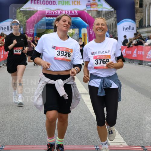 06.09.2026 - CURREX Alsterlauf Strokosch-Dieckow http://msf.ph/oto/10144205 06.09.2026 10:20:09 Ziel 2031, 2043, 2482, 2483, 3204, 3308, 3769, 3926, 4270, 4610, 4724, 5580, 5581 meine-sportfotos.de
