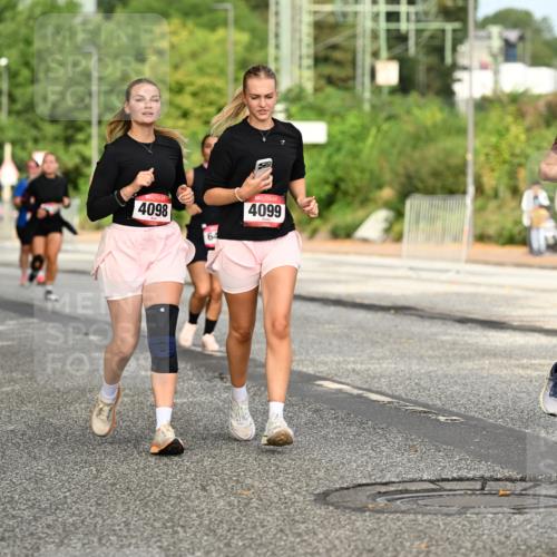 06.09.2026 - CURREX Alsterlauf Dr. Thomas Lammeyer http://msf.ph/oto/10144218 06.09.2026 10:15:50 Laufen 4098, 4099, 3204 meine-sportfotos.de
