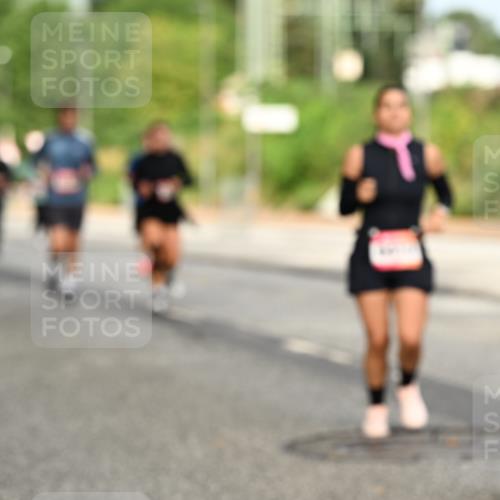 06.09.2026 - CURREX Alsterlauf Dr. Thomas Lammeyer http://msf.ph/oto/10144252 06.09.2026 10:15:54 Laufen  meine-sportfotos.de