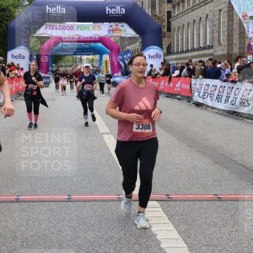 06.09.2026 - CURREX Alsterlauf Strokosch-Dieckow http://msf.ph/oto/10144297 06.09.2026 10:20:15 Ziel 2995, 3204, 3308, 3769, 3926, 4724, 5028, 5350 meine-sportfotos.de