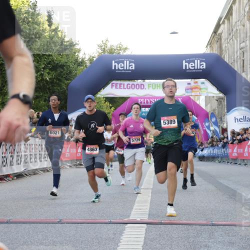 06.09.2026 - CURREX Alsterlauf Yannick Fuchs http://msf.ph/oto/10144307 06.09.2026 09:47:26 Ziel 2106, 2807, 4441, 4674, 4863, 5389, 5407, 5645, 5729, 6021, 6172 meine-sportfotos.de