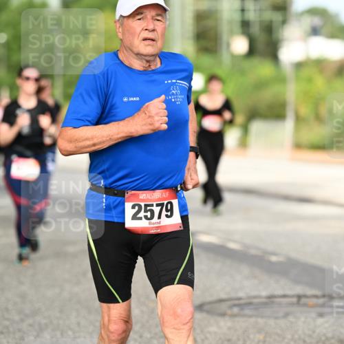 06.09.2026 - CURREX Alsterlauf Dr. Thomas Lammeyer http://msf.ph/oto/10144360 06.09.2026 10:16:07 Laufen 222, 214, 2579 meine-sportfotos.de